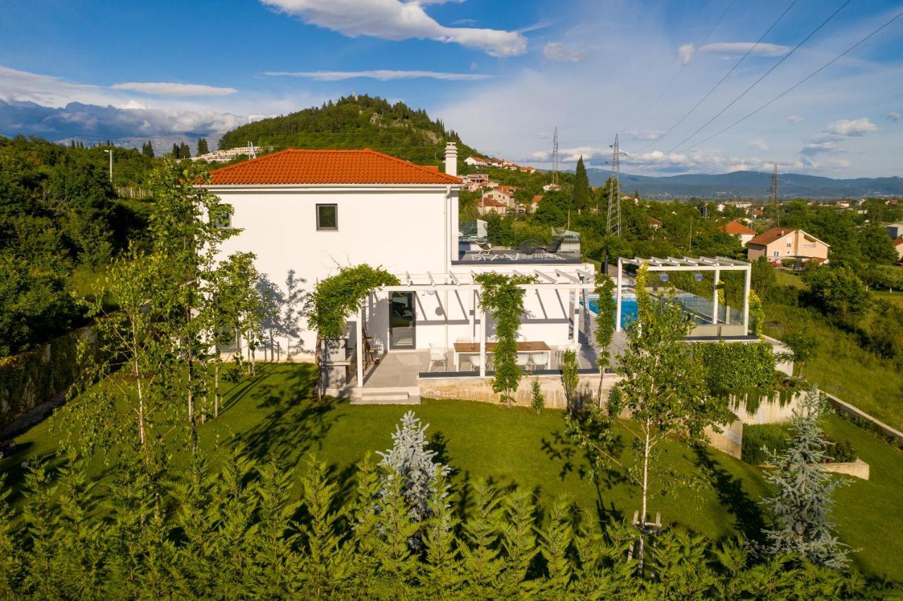 Villa Elegance Sinj Buitenkant foto